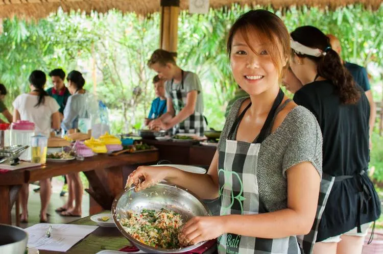 Advanced Class Vegetarian & Meat Lovers Option — Pemulan Bali